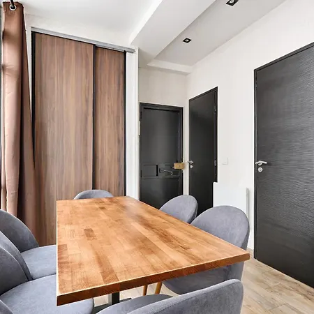 De Charme 2br Canal Saint Martin